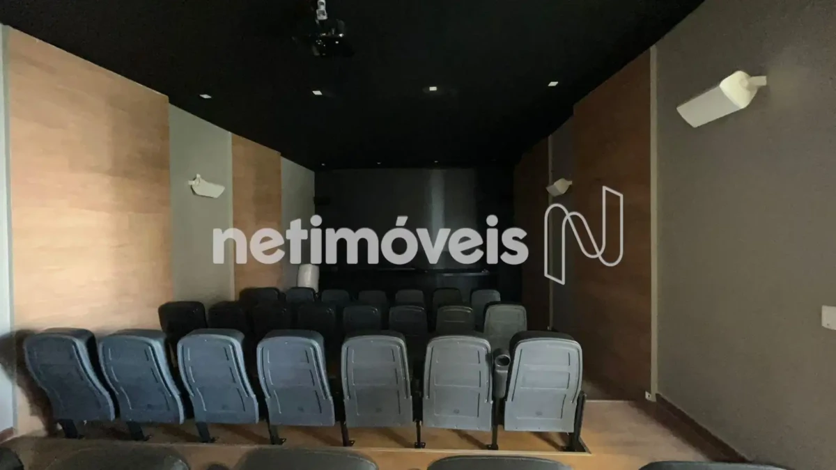 Lote para Venda com área de 693 m² no bairro Gran Royalle Pirâmide