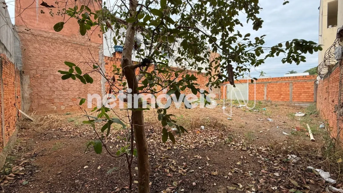 Lote para Venda com área de 200 m² no bairro Planalto