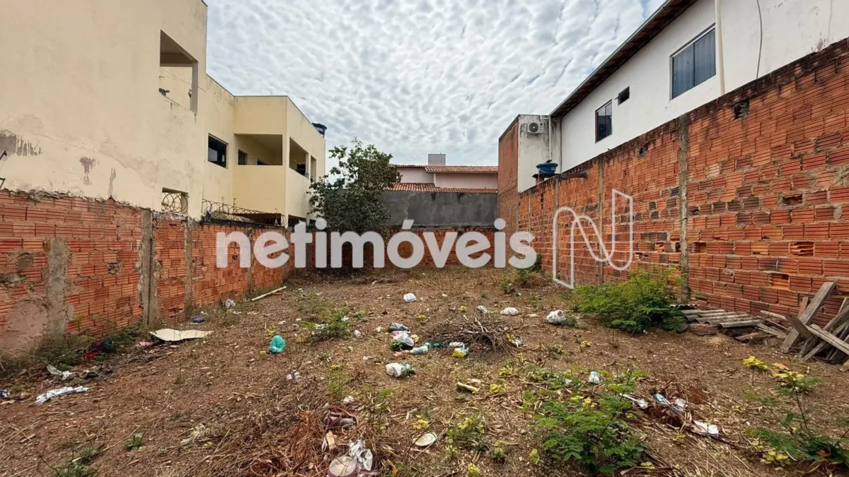 Lote para Venda com área de 200 m² no bairro Planalto