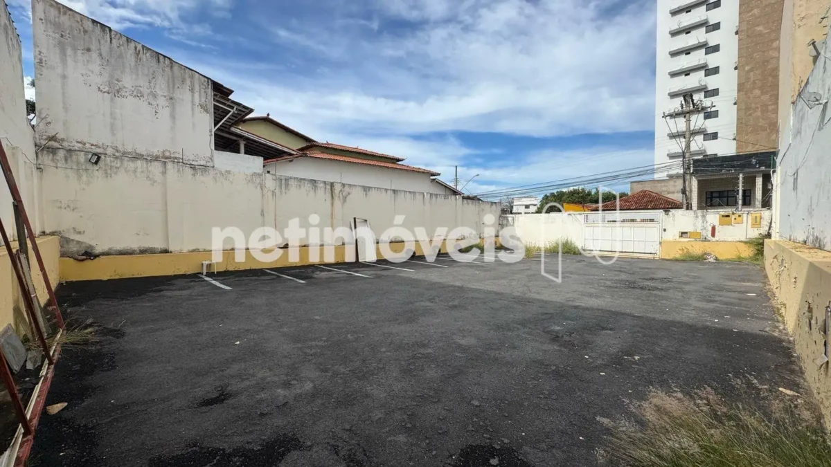 Lote para Venda com área de 375 m² no bairro Centro