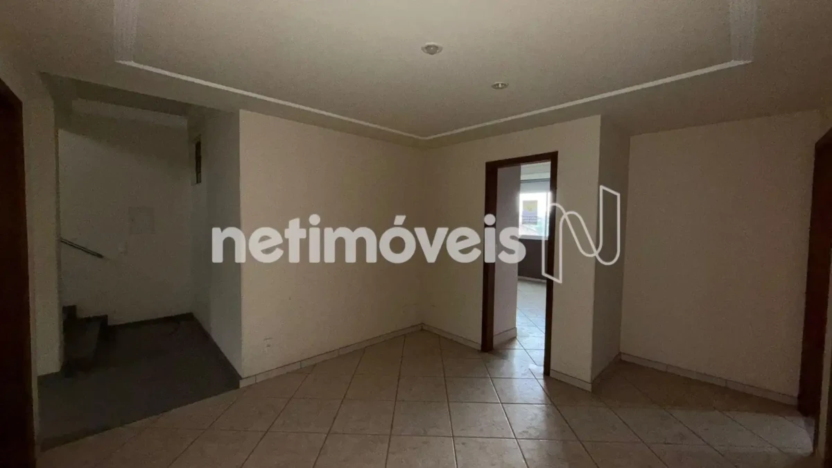 Prédio para Venda com 5 salas no bairro Centro em Montes Claros