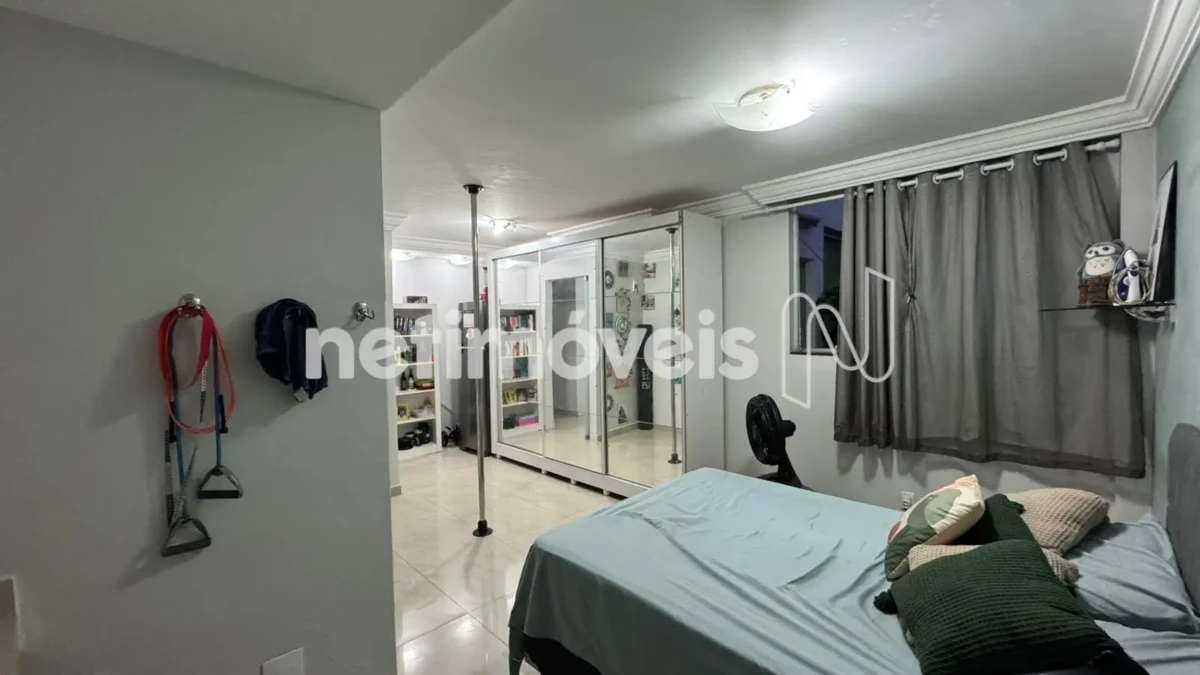 Ponto Comercial para Venda de área principal de 193.36 m² no bairro Centro