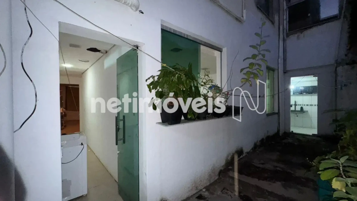 Ponto Comercial para Venda de área principal de 193.36 m² no bairro Centro