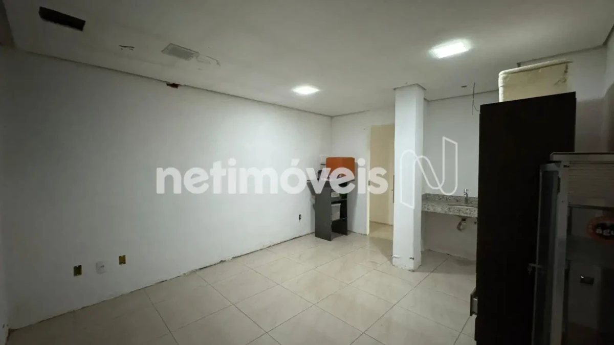 Ponto Comercial para Venda de área principal de 193.36 m² no bairro Centro
