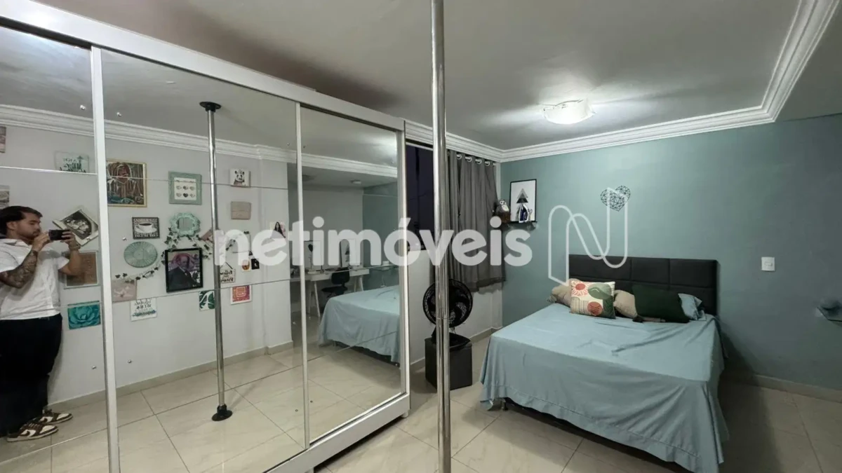 Ponto Comercial para Venda de área principal de 193.36 m² no bairro Centro