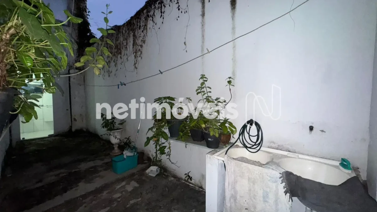 Ponto Comercial para Venda de área principal de 193.36 m² no bairro Centro