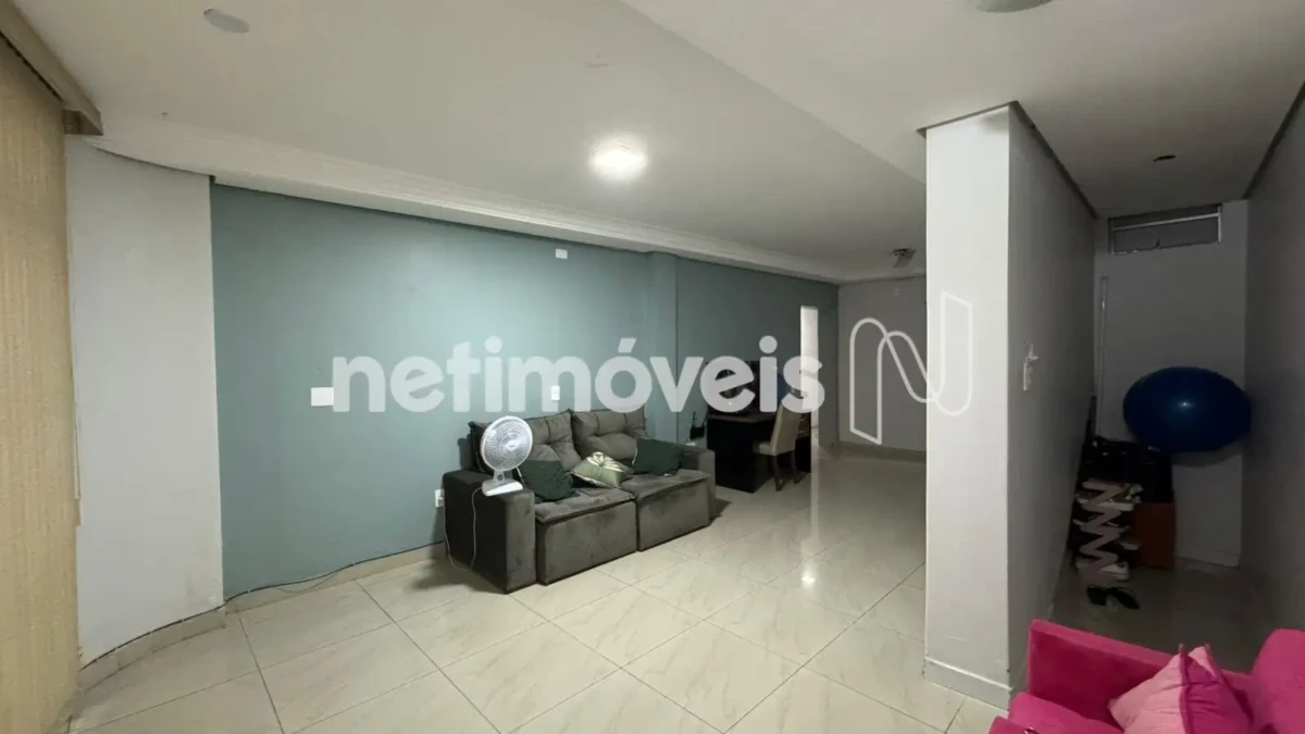 Ponto Comercial para Venda de área principal de 193.36 m² no bairro Centro