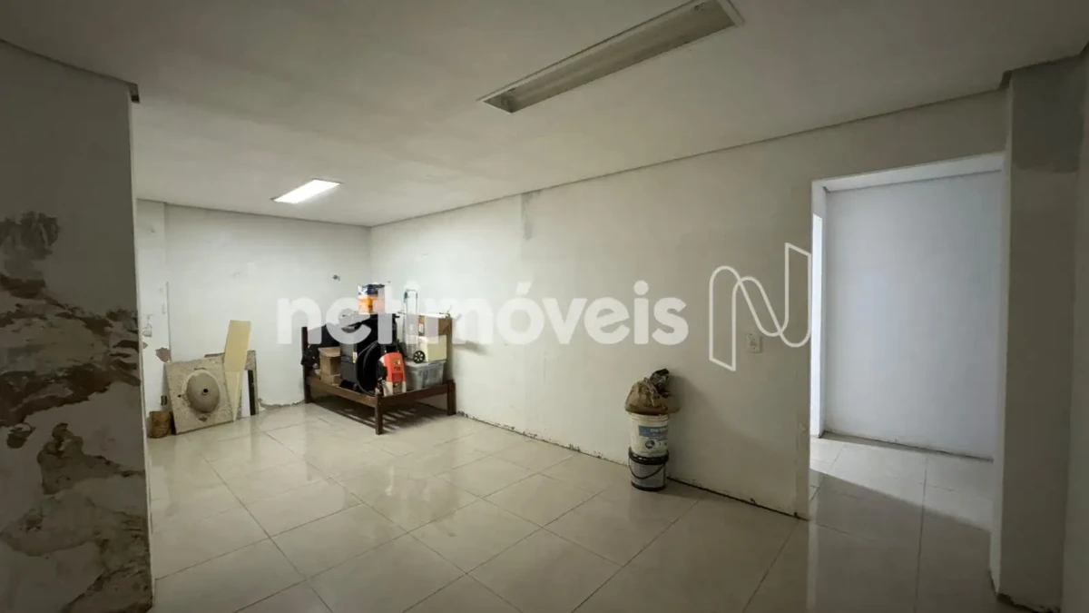Ponto Comercial para Venda de área principal de 193.36 m² no bairro Centro