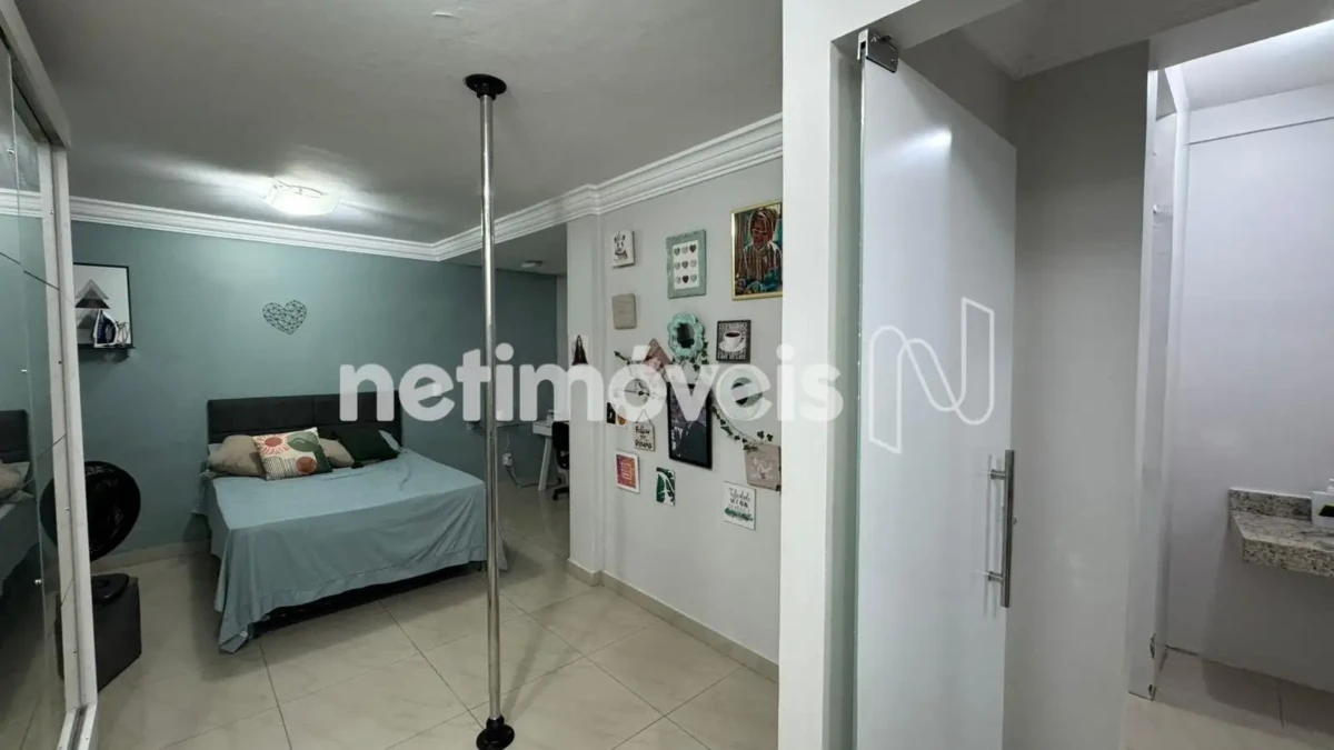 Ponto Comercial para Venda de área principal de 193.36 m² no bairro Centro