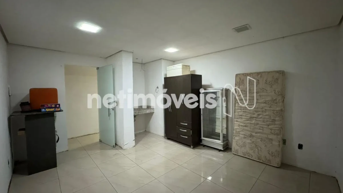 Ponto Comercial para Venda de área principal de 193.36 m² no bairro Centro
