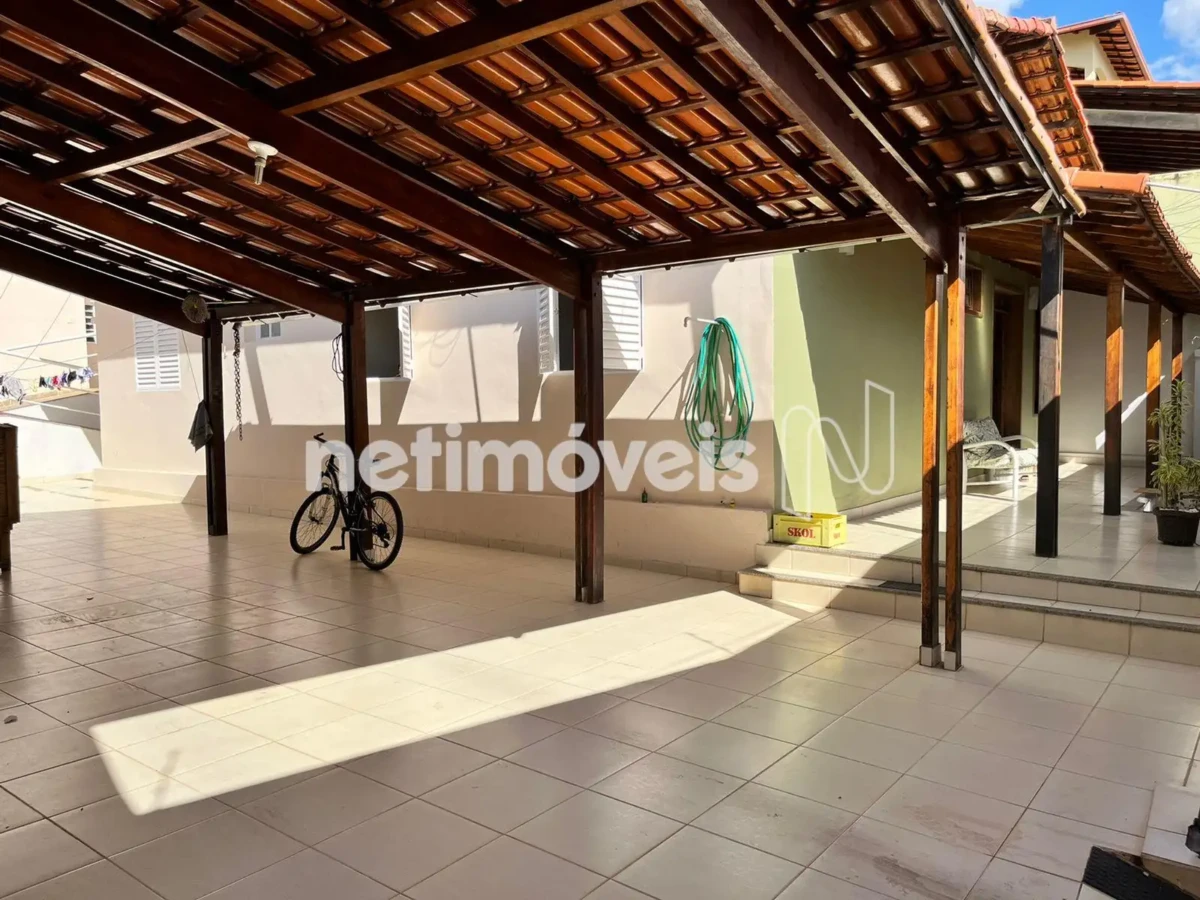 Casa para Venda com 3 quartos no bairro São José