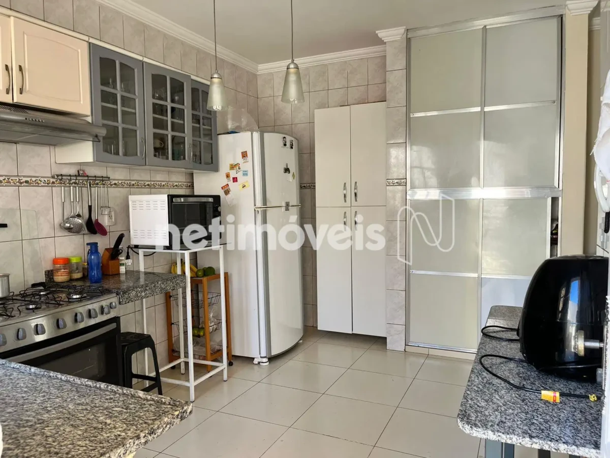 Casa para Venda com 3 quartos no bairro São José