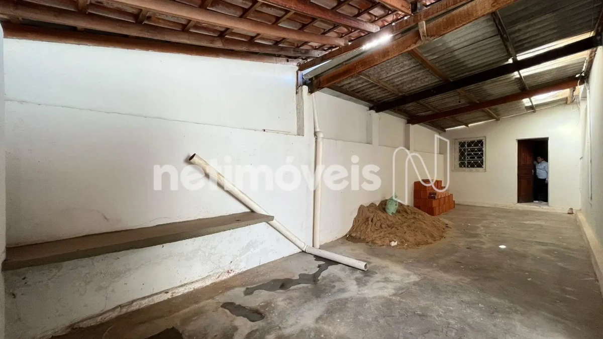 Casa para Venda com 3 quartos no bairro Centro