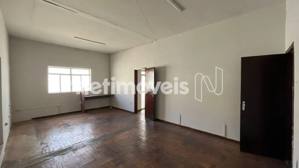 Casa para Venda com 3 quartos no bairro Centro
