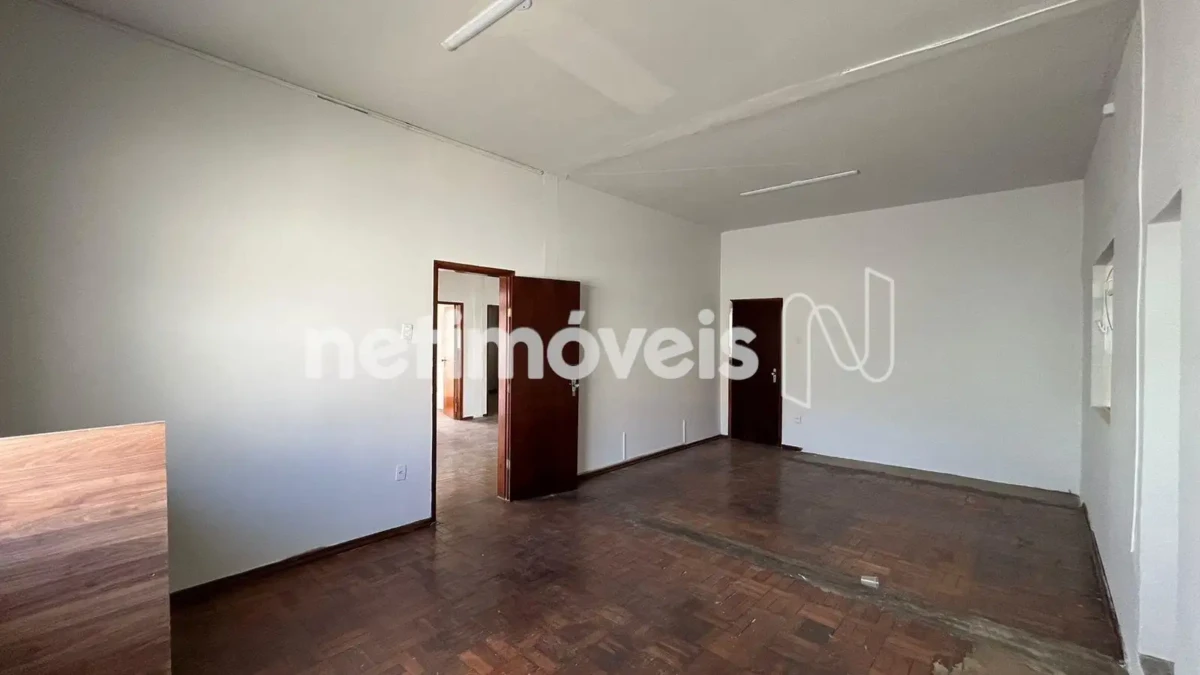 Casa para Venda com 3 quartos no bairro Centro