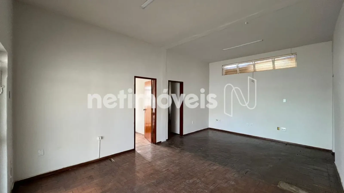 Casa para Venda com 3 quartos no bairro Centro