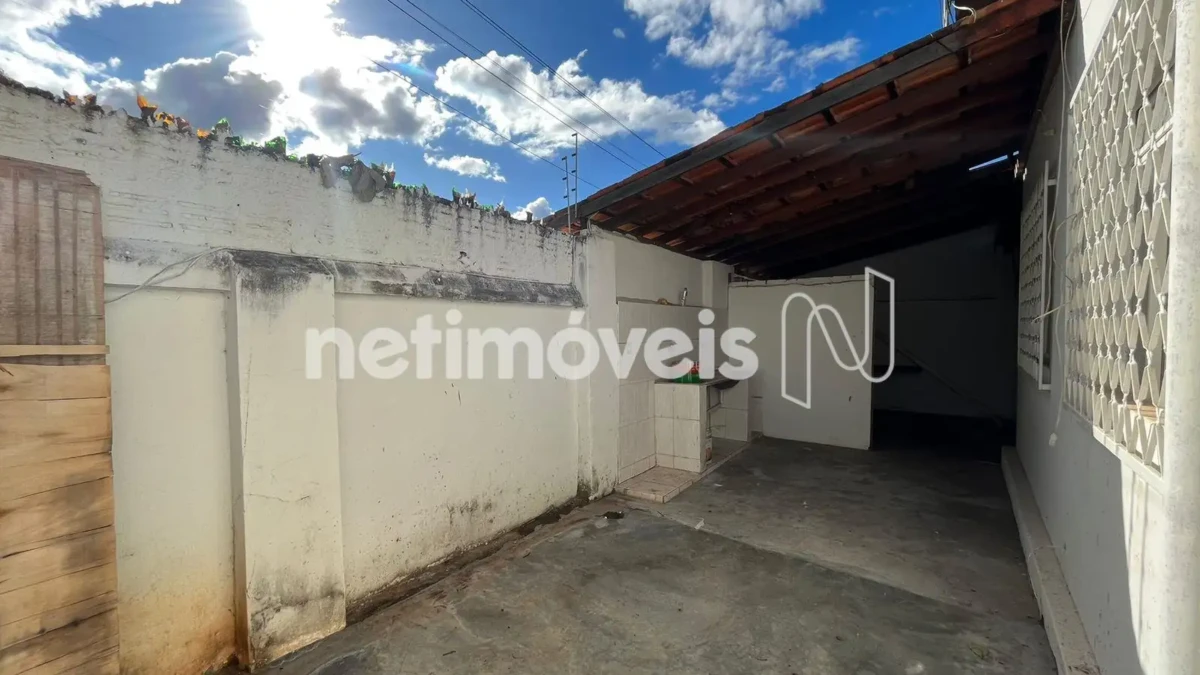 Casa para Venda com 3 quartos no bairro Centro