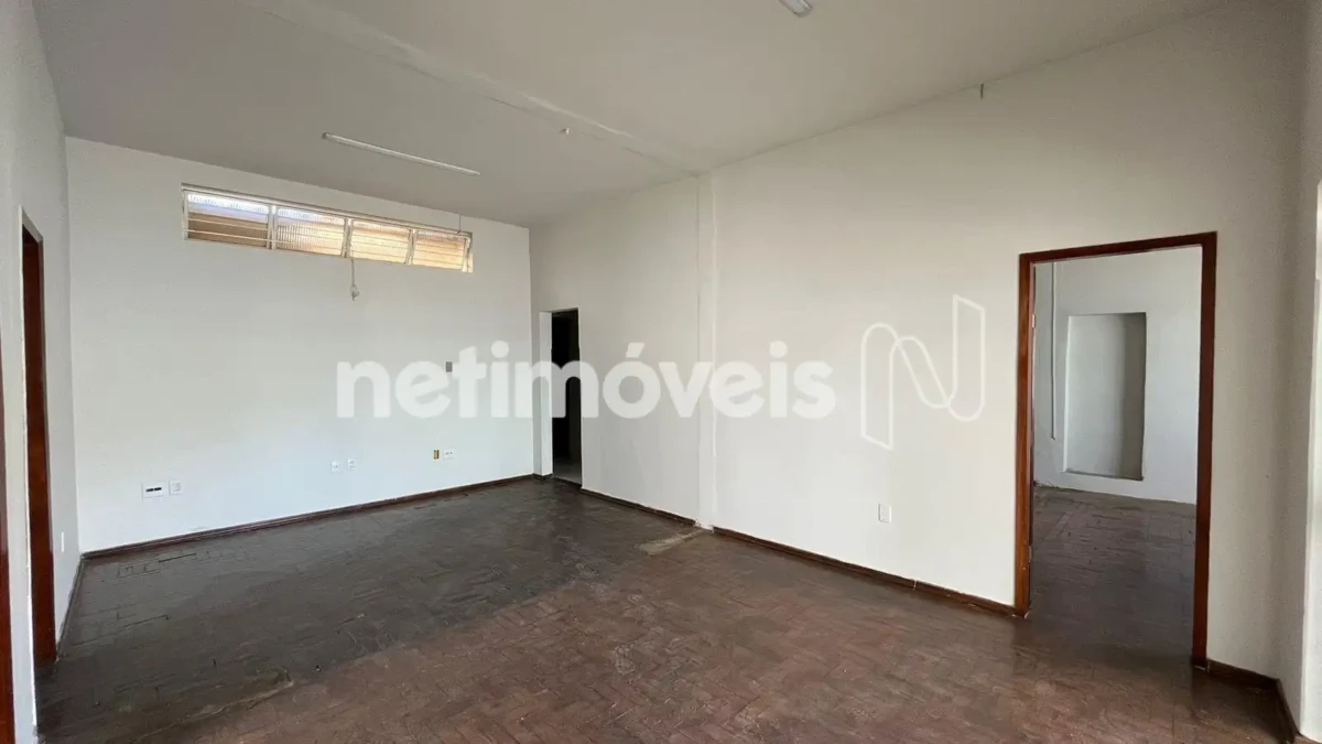 Casa para Venda com 3 quartos no bairro Centro