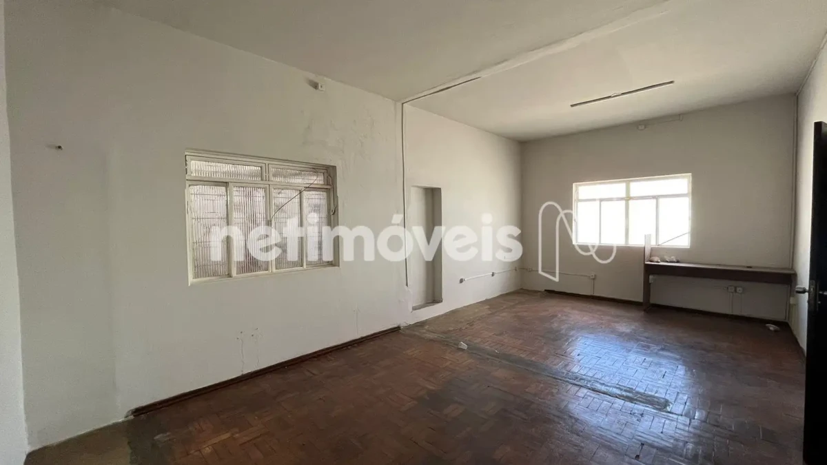 Casa para Venda com 3 quartos no bairro Centro