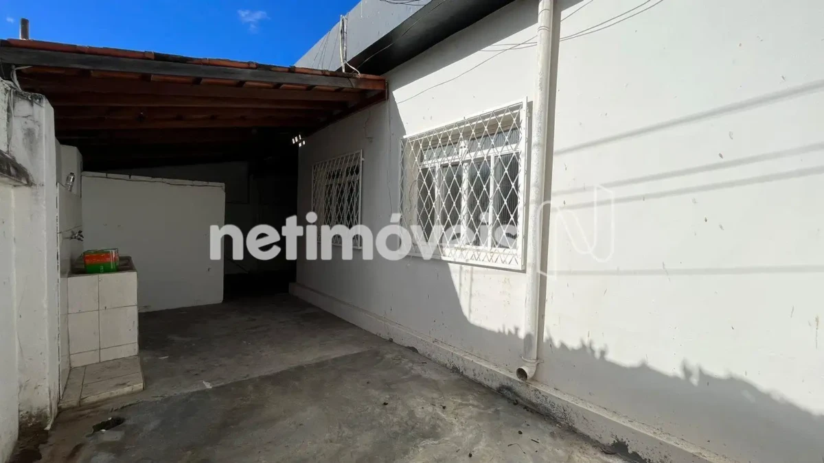 Casa para Venda com 3 quartos no bairro Centro