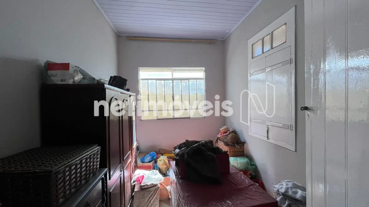 Casa para Venda com 4 quartos no bairro Centro