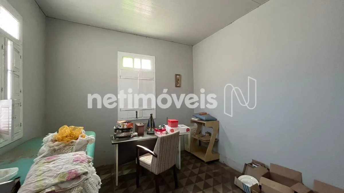 Casa para Venda com 4 quartos no bairro Centro