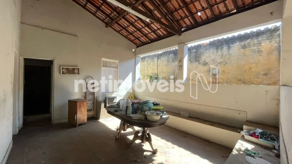 Casa para Venda com 4 quartos no bairro Centro