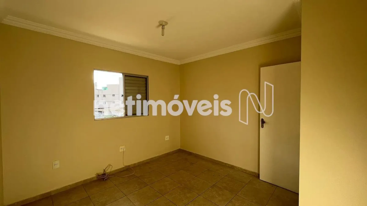 Apartamento para Venda com 2 quartos no bairro Centro