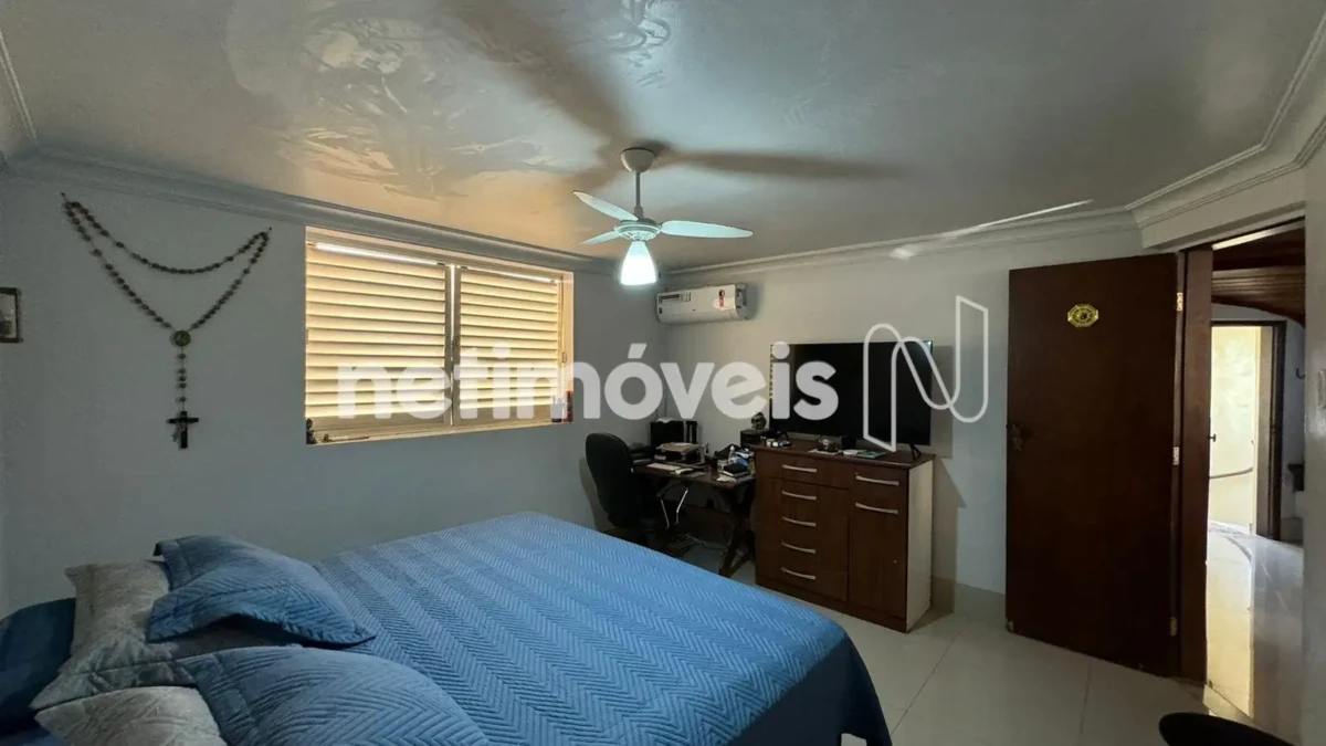 Casa para Venda com 5 quartos no bairro Vila Brasília