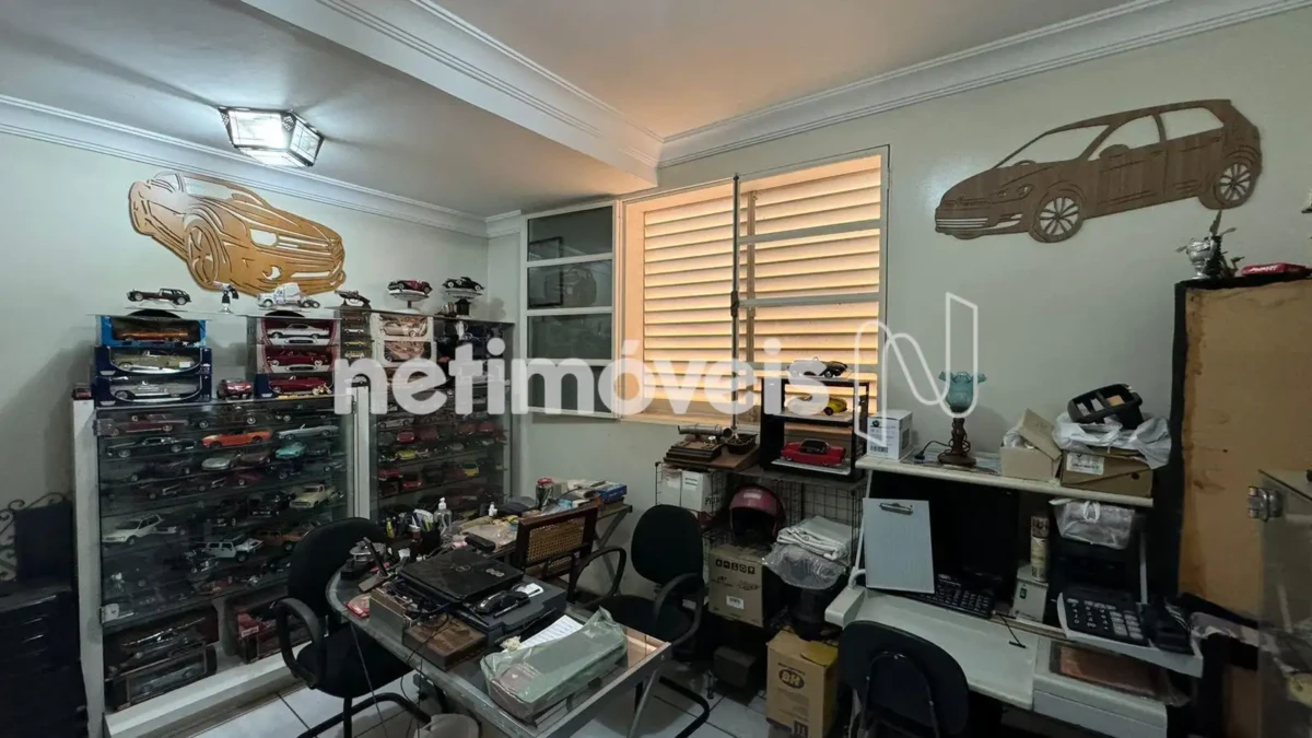 Casa para Venda com 5 quartos no bairro Vila Brasília