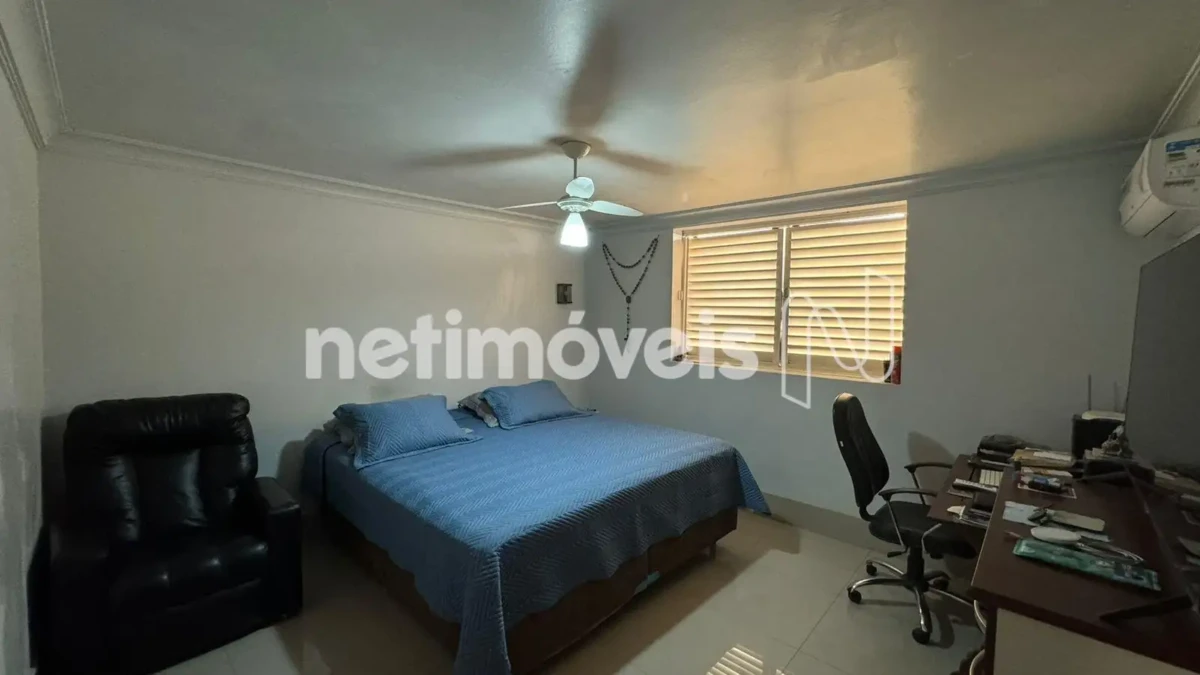 Casa para Venda com 5 quartos no bairro Vila Brasília