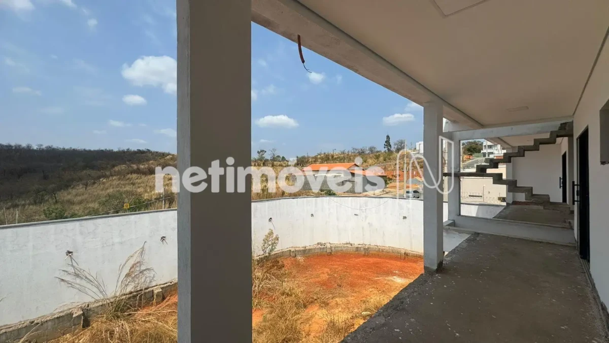 Casa para Venda com 4 quartos no bairro Residencial Sul Jacarandás