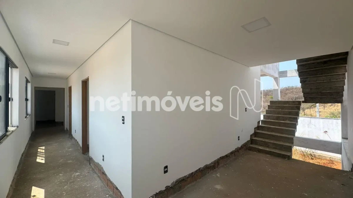 Casa para Venda com 4 quartos no bairro Residencial Sul Jacarandás