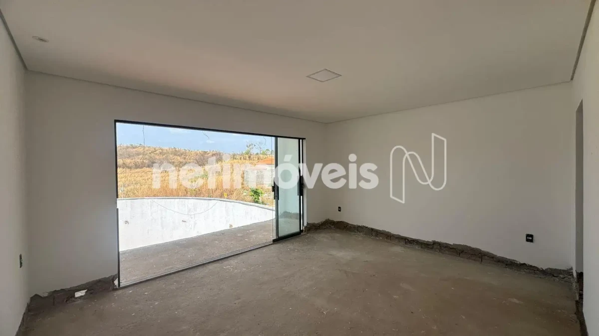 Casa para Venda com 4 quartos no bairro Residencial Sul Jacarandás