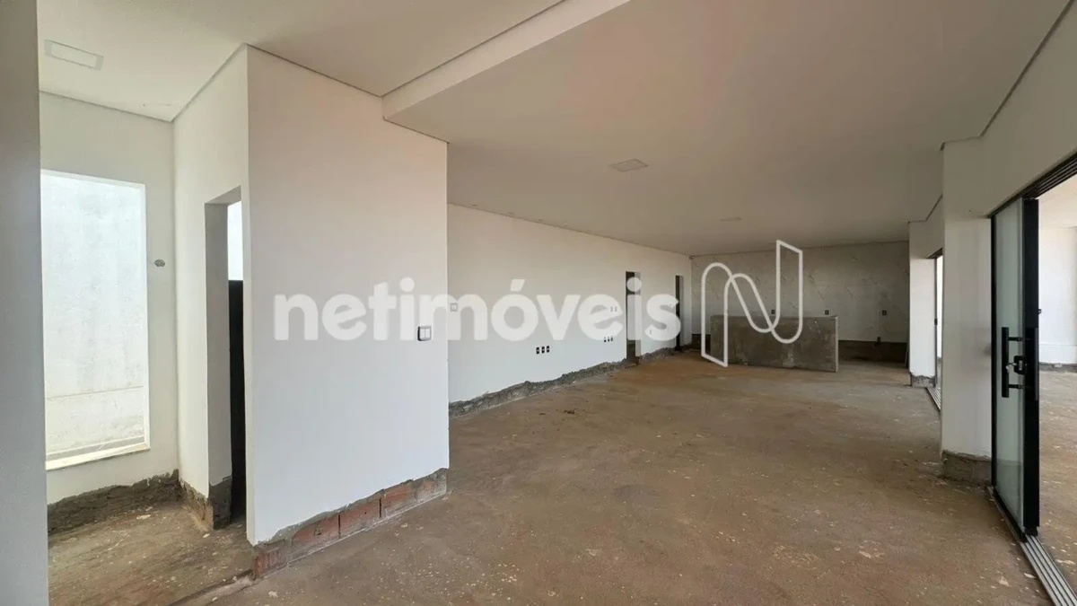 Casa para Venda com 4 quartos no bairro Residencial Sul Jacarandás