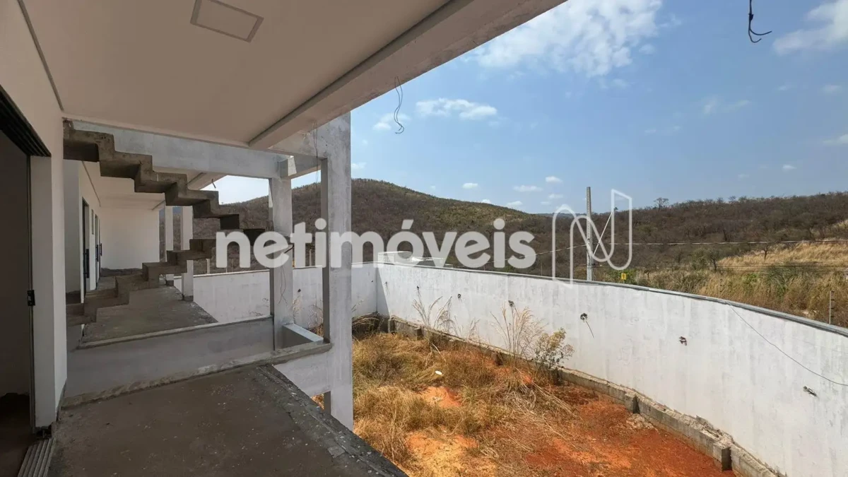 Casa para Venda com 4 quartos no bairro Residencial Sul Jacarandás