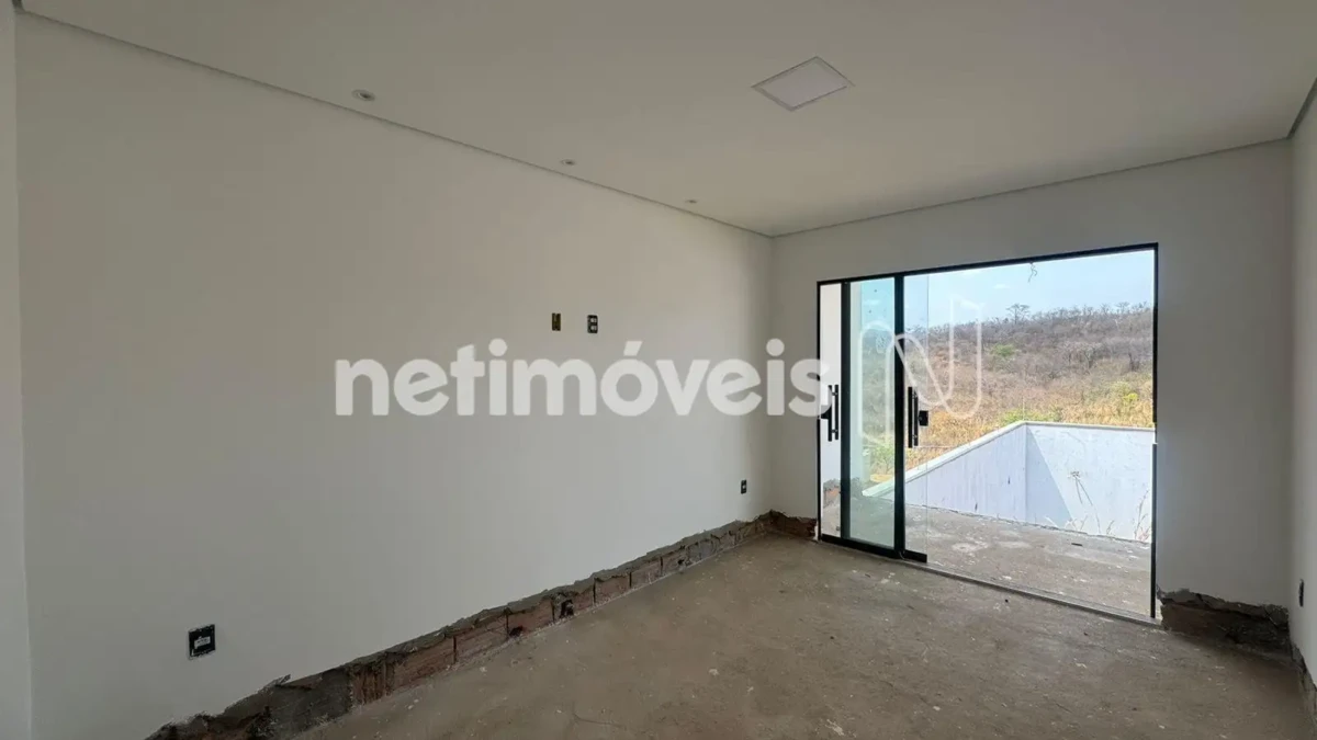 Casa para Venda com 4 quartos no bairro Residencial Sul Jacarandás