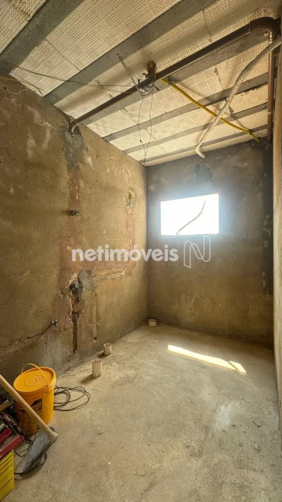 Casa para Venda com 4 quartos no bairro Residencial Sul Jacarandás
