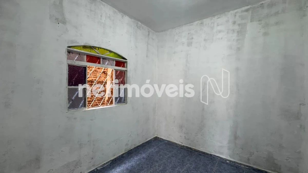 Casa para Venda com 7 quartos no bairro Monte Carmelo