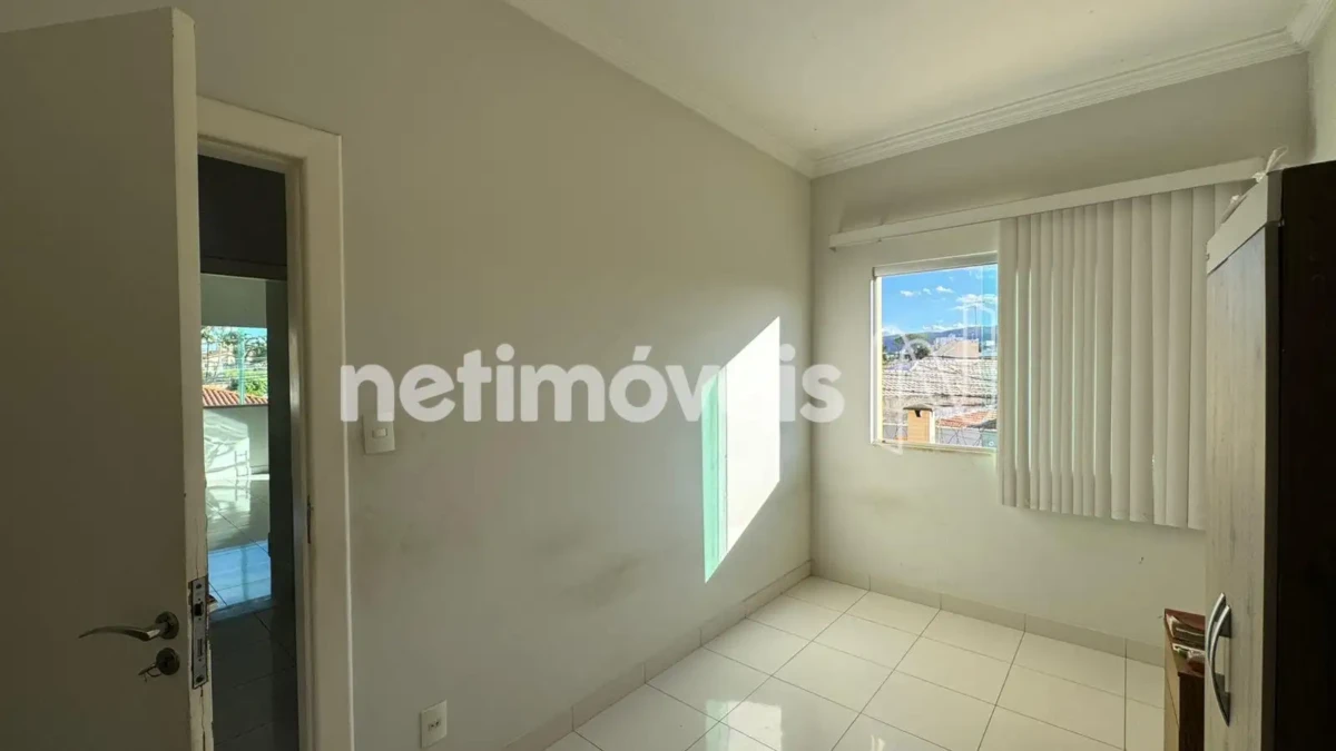 Casa para Venda com 5 quartos no bairro Todos Os Santos