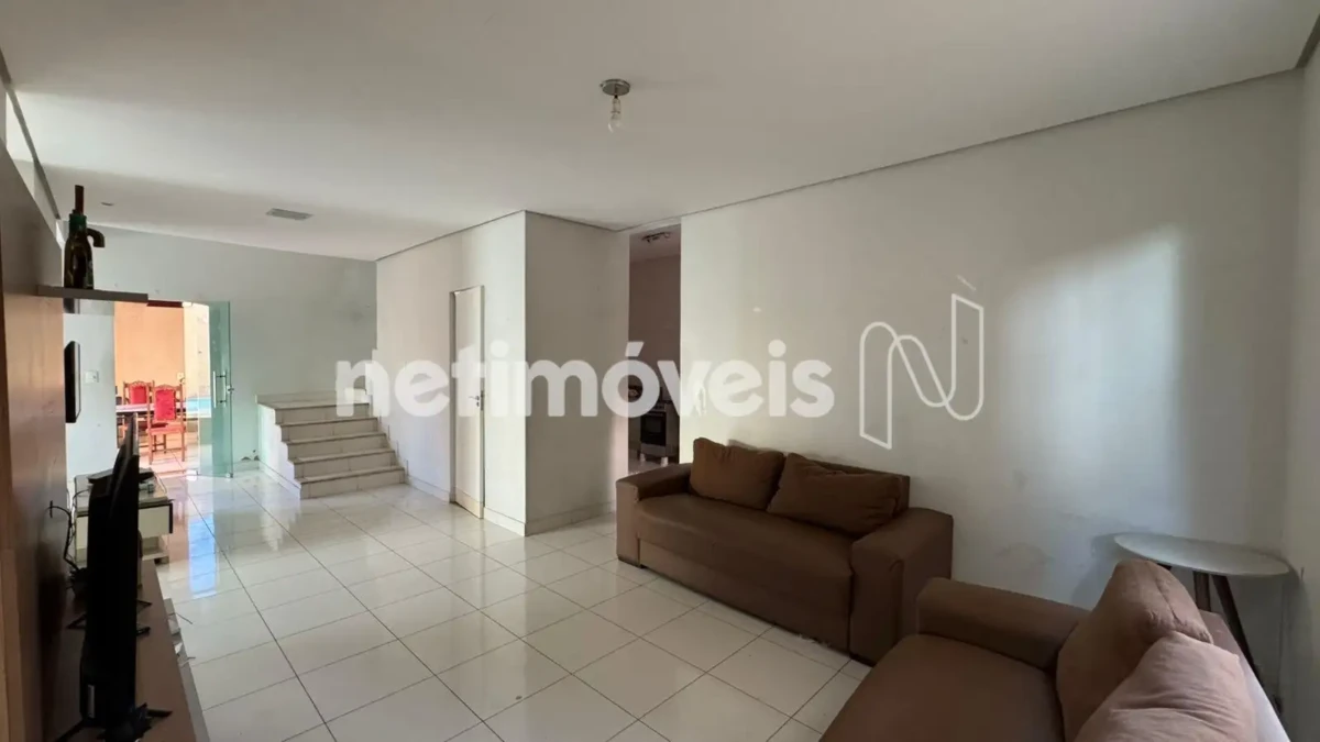 Casa para Venda com 5 quartos no bairro Todos Os Santos