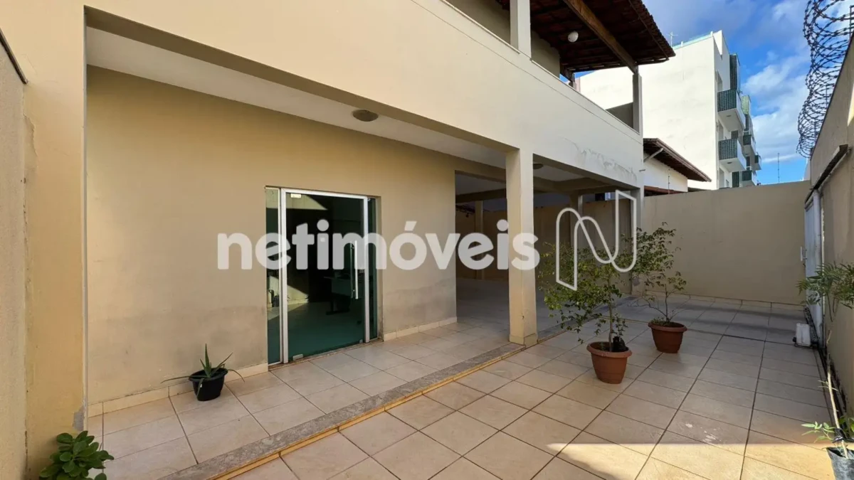Casa para Venda com 5 quartos no bairro Todos Os Santos