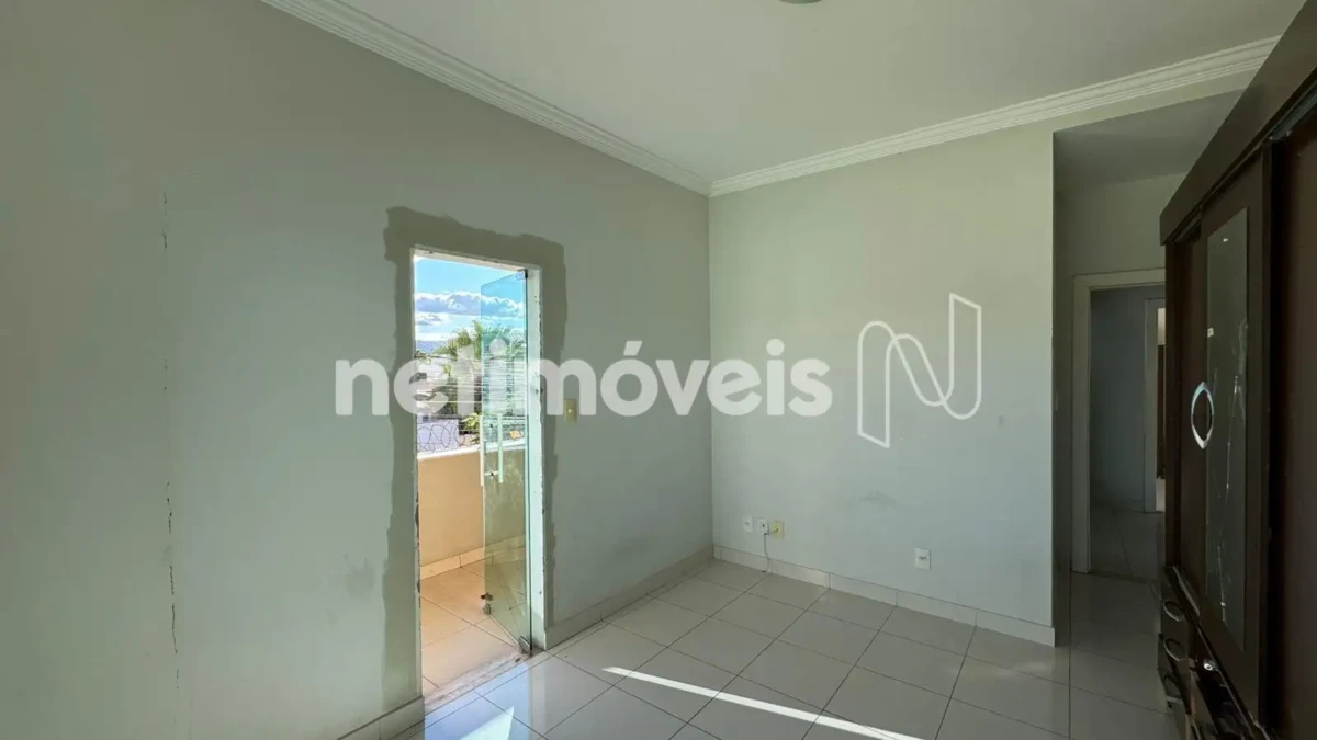 Casa para Venda com 5 quartos no bairro Todos Os Santos
