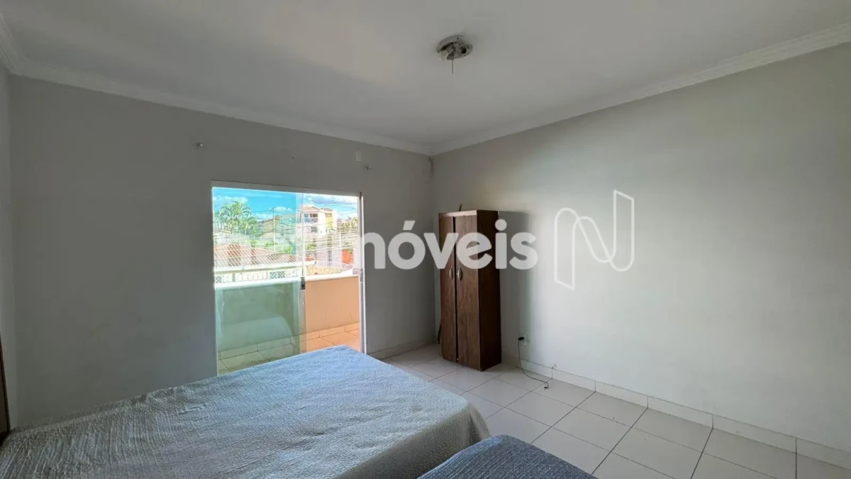 Casa para Venda com 5 quartos no bairro Todos Os Santos