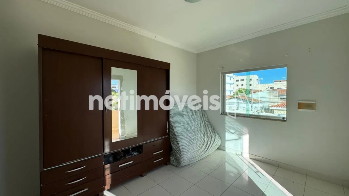 Casa para Venda com 5 quartos no bairro Todos Os Santos