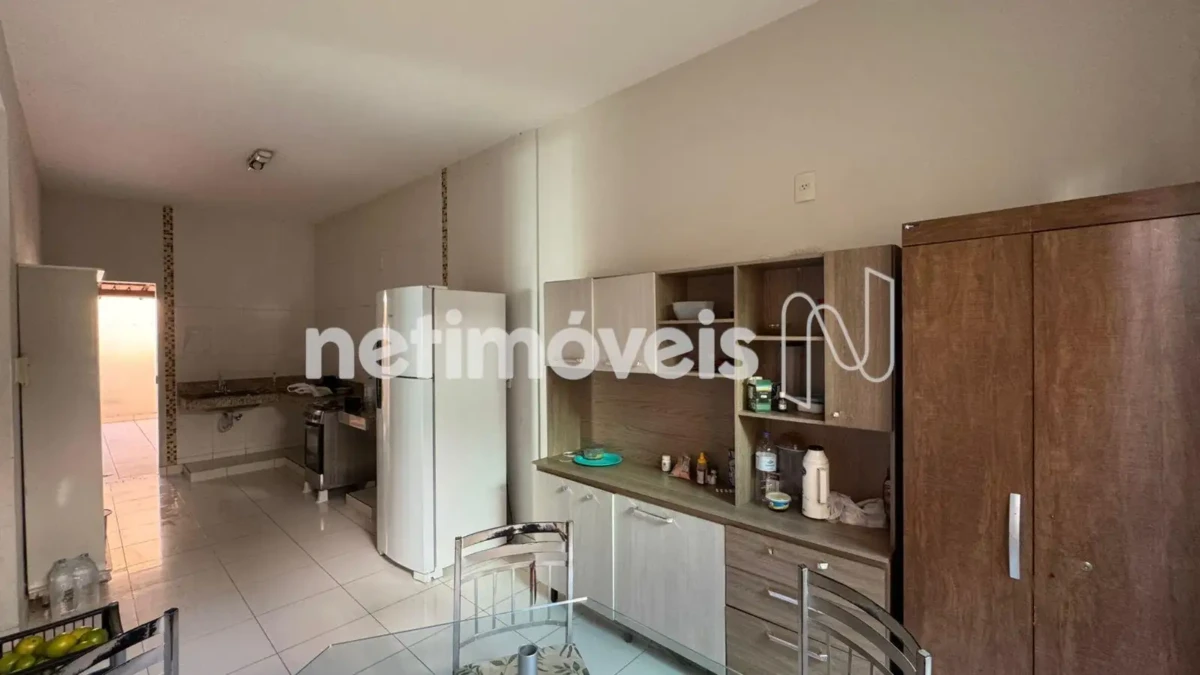 Casa para Venda com 5 quartos no bairro Todos Os Santos