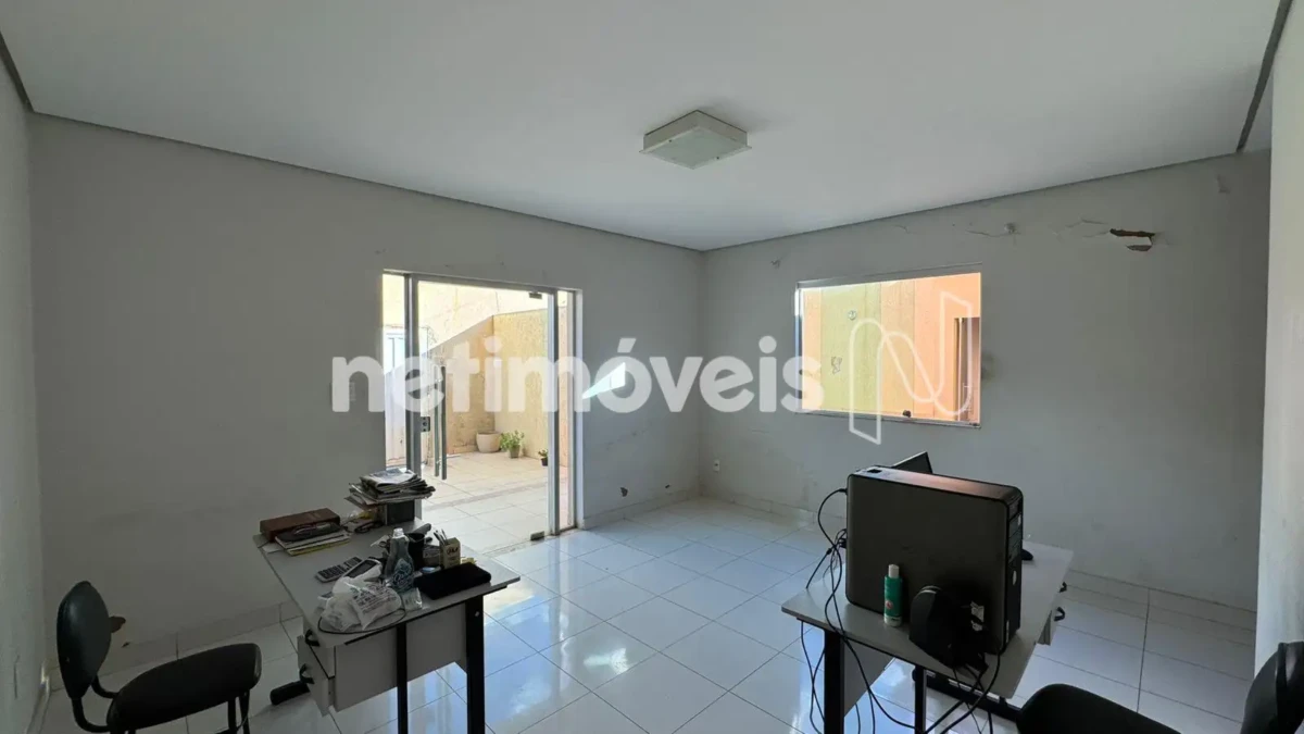 Casa para Venda com 5 quartos no bairro Todos Os Santos