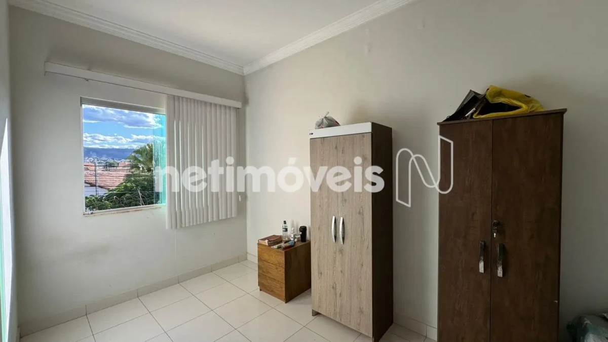 Casa para Venda com 5 quartos no bairro Todos Os Santos