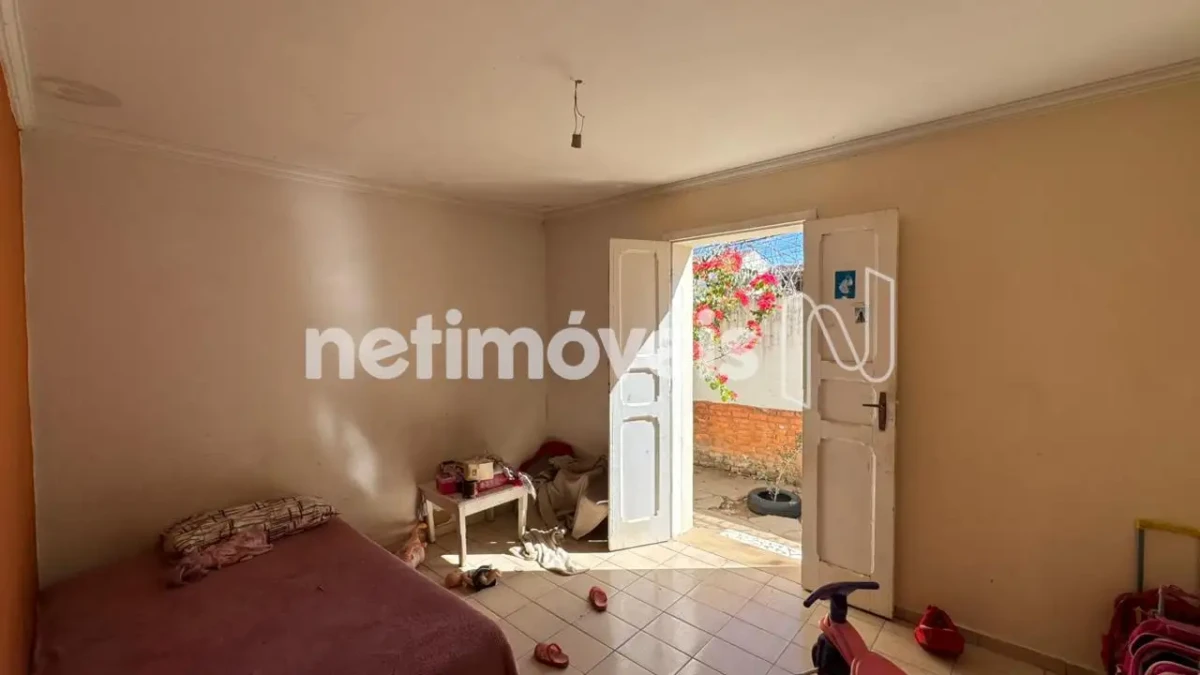 Casa para Venda com 3 quartos no bairro Centro