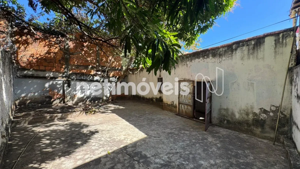Casa para Venda com 3 quartos no bairro Centro